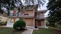  A)  appartamento, della superficie commerciale di...