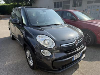 Autovettura Fiat 500 L targata FA735TP