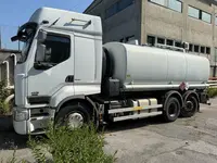 Autocisterna Renault Premium TR450Per visionare la...