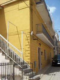 1/1 di appartamento piano terra, cat. A/4, classe 2,...