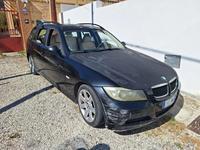 Autovettura BMW 320dPer visionare la documentazione...
