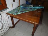 TAVOLO, CREDENZA, DIVANETTO ETC. LOTTO 5