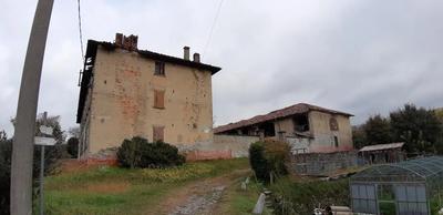 Piena proprietà per la quota di 1/1 di compendio...