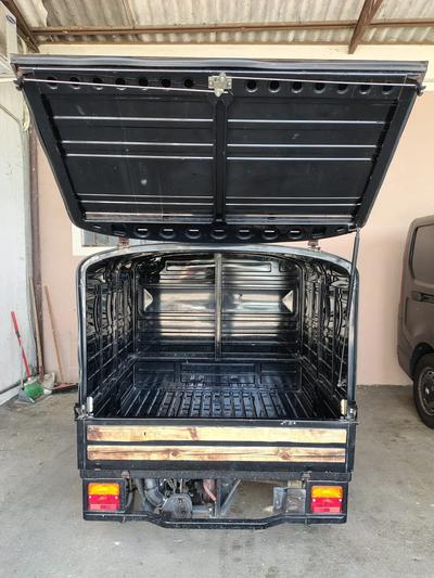 Ciclomotore APE 50 a tre ruote, nr. telaio ZAPC8000000157394, prima imm....