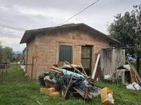 Piena proprietà di vasto complesso agricolo