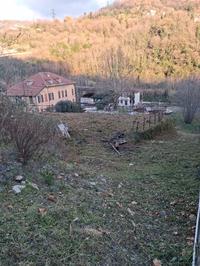 appezzamento di terreno con costruendo complesso residenziale
