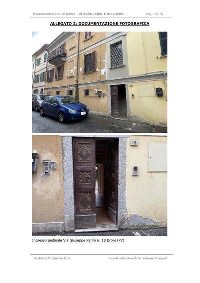 Appartamento in fabbricato di corte oltre ad accessori, cantina e autorimessa.