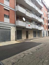 Proprietà superficiaria di appartamento e locale adibito...