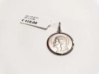 (Lotto n.1795) un ciondolo in oro bianco 18 kt con...