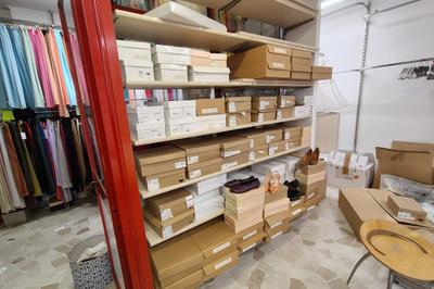 Rimanenze di magazzino abbigliamento, calzature e accessori varie marche...