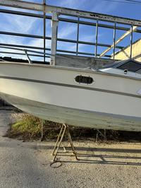 Imbarcazione semicabinata marca Fiart Mare Arrow priva...