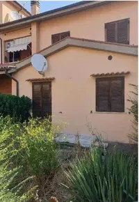 Piena proprietà su di n. 2 unità immobiliari  ubicate a...