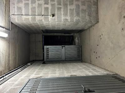 Diritti di piena proprietà di CANTINA/FONDO al piano secondo interrato, superficie commerciale di circa mq 9,00 mq. La struttura portante dello stesso è costituita da telai in cemento armato incast...