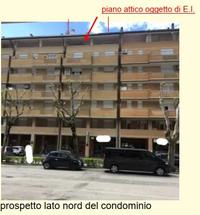 Appartamento in condominio al piano attico di circa 100...