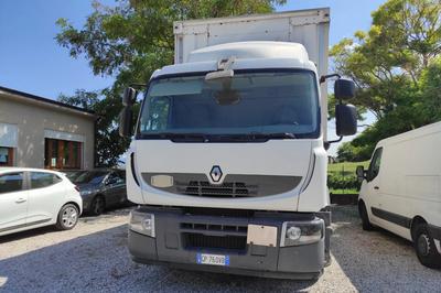 Autocarro IVECO TG GC356GYAutocarro RENAULT 280 tg. GP760VB