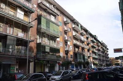 Piena ed intera proprietà dell'appartamento per civile abitazione al piano...