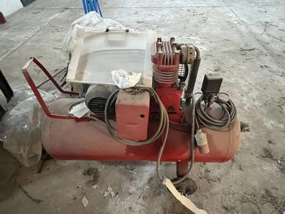 Compressore. Valore di € 50,00