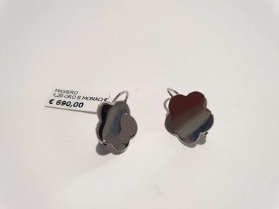 (Lotto n.1769) un paio di orecchini a forma di fiore in oro bianco 18 kt con...
