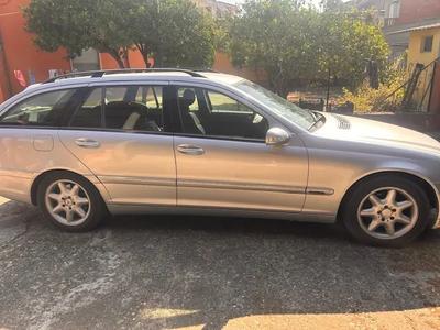 Automobile Mercedes Benz C220 SW diesel targata CJ282TK anno 2003