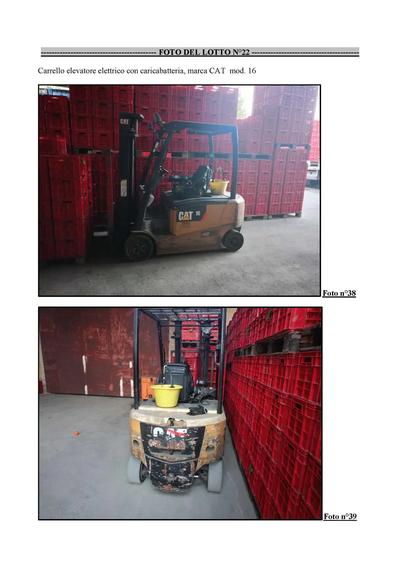 CARRELLO ELEVATORE elettrico con caricabatteria, marca CAT mod.16 (lotto n.22 perizia n.2)