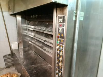 Forno industriale marca Lo Giudice, in buono stato.