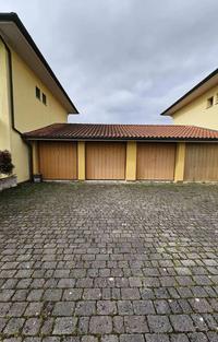 Unità immobiliare ad uso garage posta al piano terreno...