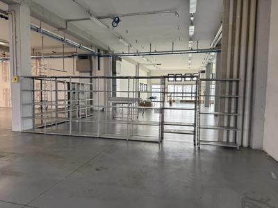 Scaffalature (ID da n. 223 a n. 227) e armadietti metallici (ID 222 e ID 228)