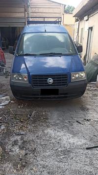 Lotto 2: Furgone, marca Fiat, modello Scudo, targato **...
