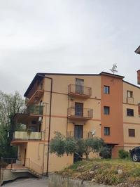 1/1 di appartamento al P1 di mq. 98,30 - e presenta una...
