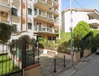Piena e intera proprietà di appartamento uso ufficio e...