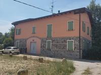 Abitazione in villino, posta al piano terra di edificio...