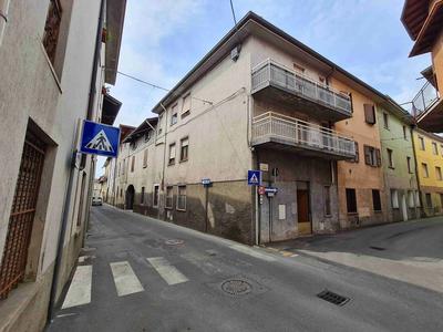Piena proprietà di appartamento nel Comune di Bonate Sopra (BG), via della...