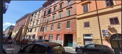 ½ della piena proprietà indivisa di un appartamento sito nel Comune di Roma,...