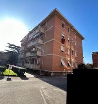Piena proprietà 1/1 con tutti i diritti e pertinenze,...