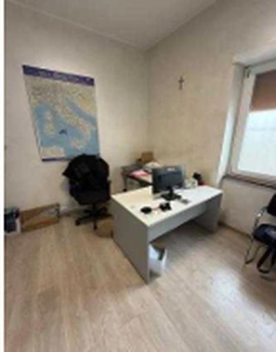 Arredi e attrezzature d'ufficioPer visionare la...