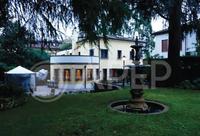 Lotto Unico - piena proprietà di porzione immobiliare...