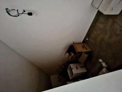  LOCALE DEPOSITO sito nel Comune di Macchia d'Isernia...