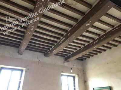 Lotto 1 - Complesso immobiliare denominato La Beccara,...