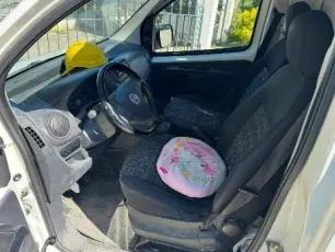 Lotto 2: Autocarro marca Fiat, modello Fiorino di colore bianco, targato, anno 2009, alimentazione a gasolio. Maggiori informazioni nella documentazione allegata.