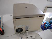 Nr. 1 centrifuga da banco MPW - 352 MED instruments STO 297