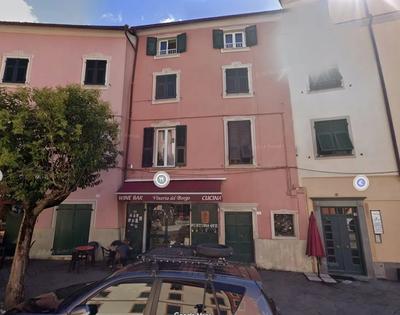 Intera piena proprietà dell’appartamento ubicato a Varese Ligure (SP),...