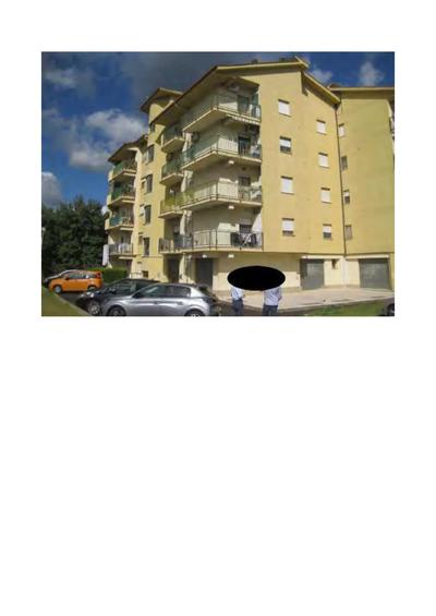 Piena proprieta' (1/1) di magazzino cat. C/2 sito in Montalto Uffugo (CS), via Salerni n. 69-71, piano terra, superficie catastale 79 mq, identificato al NCEU del Comune di Montalto Uffugo al Foglio 74, Part. 436, Sub 2. L'immobile risulta occupato in forza di contratto di locazione, di natura transitoria, della durata di mesi 12. Il bene e' meglio descritto nella relazione di stima in atti, che deve essere obbligatoriamente consultata dall'offerente.