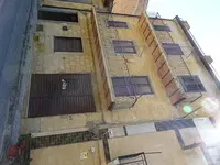 In Comune di Barrafranca (EN) via Toscana, 69/71.Intero...