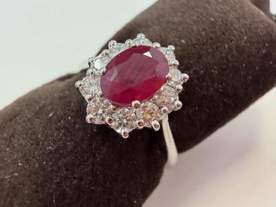 RIF 24: ANELLO IN ORO BIANCO 18 KT MARCA D-DONNA GR. 3,99 CON RUBINO OVALE DI CT 1,03 E DIAMANTE F-VS PER CT 1,03 COMPLESSIVI