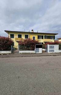 Unità immobiliare ad uso civile abitazione posta al piano primo