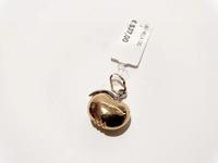 (Lotto n.1828) un ciondolo in oro giallo e bianco 18 kt...