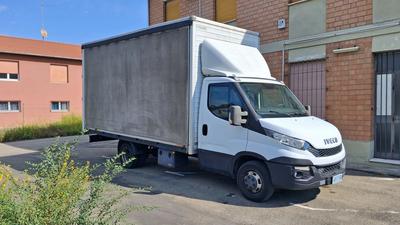 (Lotto n.6) - Autocarro marca IVECO modello DAILY 35C15 , immatricolato il 16.11.2015
