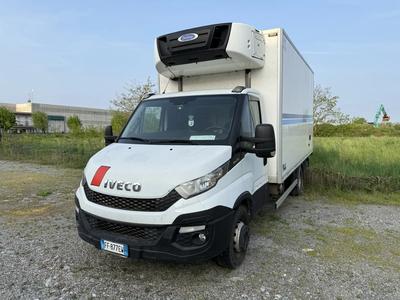 Furgone refrigerato Iveco Daily targato FF877EW