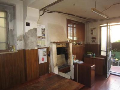 Unità immobiliare, ad uso abitativo, sita nel Comune di Sant'Elpidio a Mare in via Tirso n.22b posta al piano primo sottostrada e piano terra. Censita al NCEU di detto Comune al foglio n.60, part. ...