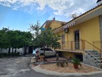 appartamento sito in Quarto (NA) alla Via Giorgio De...